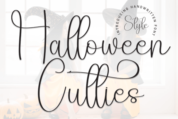 Halloween Cutties: A Script Font for Campaign Design
