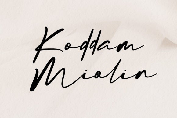Koddam Miolin: A Script Font for Elegant Campaigns